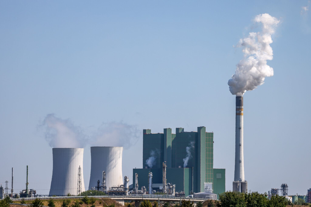 Die Emissionen des Treibhausgases CO2 lagen 2022 in Sachsen-Anhalt bei rund 25,4 Millionen Tonnen. (Archivbild)