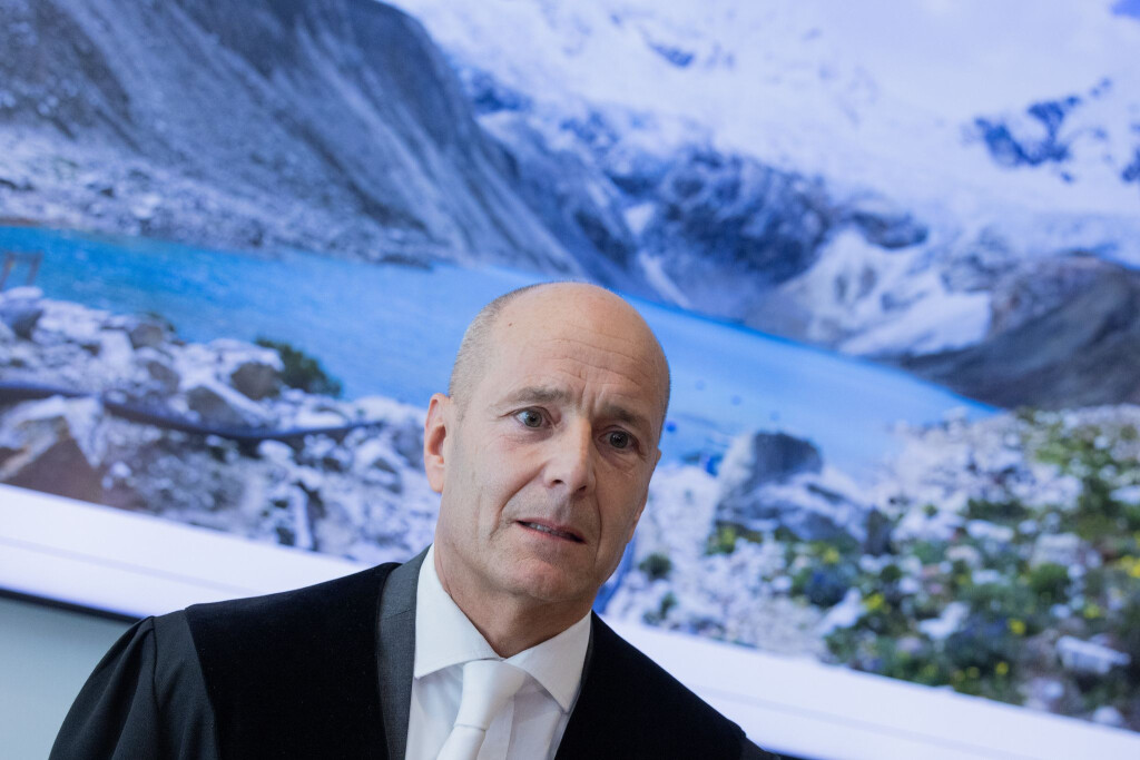 Rolf Meyer, Vorsitzender Richter am Oberlandesgericht Hamm, wird eine Entscheidung zur Klimaklage gegen das Energieunternehmen RWE erst Ende Mai verkünden. (Archivbild)