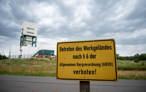 Die von vielen Menschen langersehnte Verfüllung in Gorleben hat begonnen. (Archivbild)
